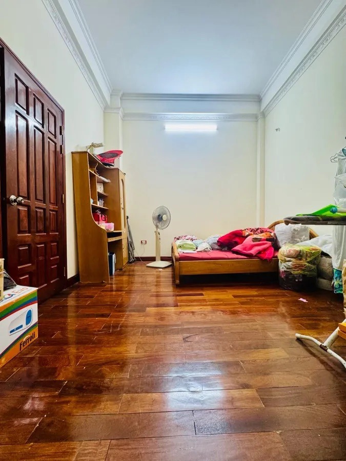 Phân Lô Vip Đền Lừ - Tân Mai - Hoàng Mai: Ô Tô Tránh, Vỉa Hè Rộng, Gần Hồ
