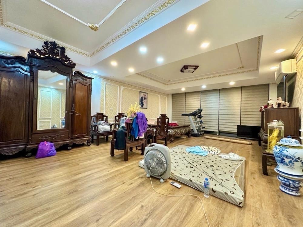 Siêu phẩm Biệt Thự 7 Tầng, Vị Trí VIP Đống Đa - Giá 21 tỷ