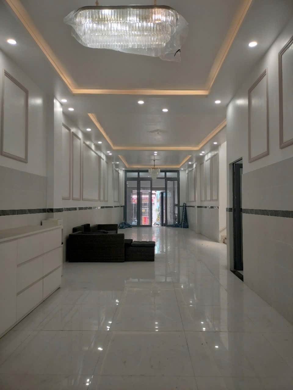Chính chủ bán nhà mặt tiền Bình Tân: 146m2, 16m đường, giá tốt