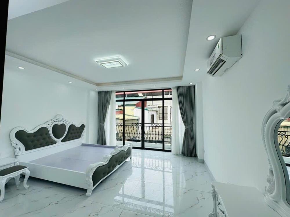 Bán Trung Tâm Ba Đình 6 Tầng, Thang Máy, Mặt Tiền 5m, Ô Tô Đỗ Cửa