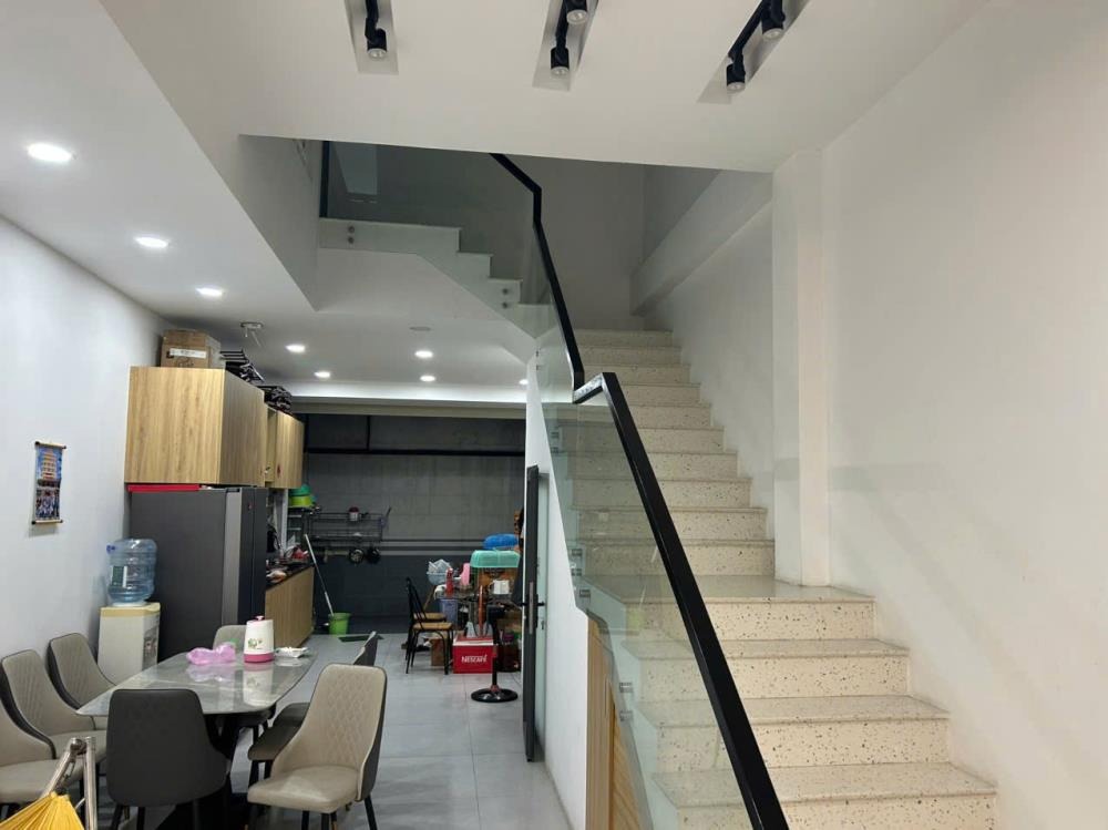 Nhà Đúc 3 Tấm Sơn Kỳ 77m2 - Giá Chỉ 5.99 Tỷ - Pháp Lý Sổ Hồng