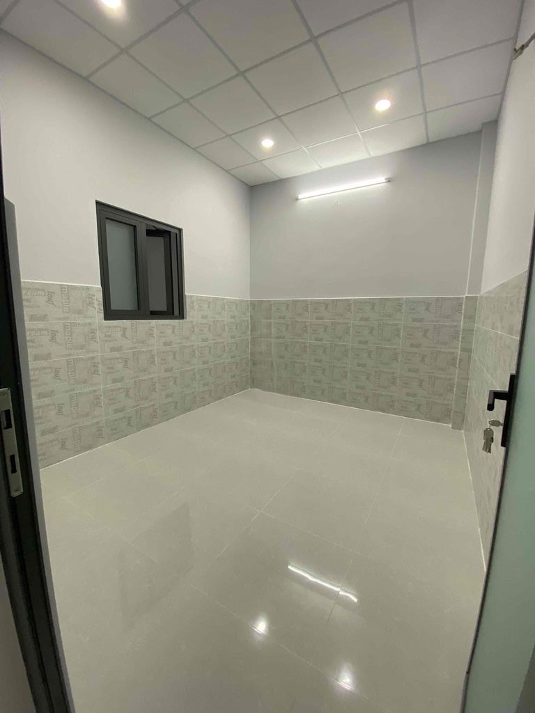 Cho Thuê Nhà Nguyên Căn Bình Tân - Hẻm Rộng, 2 Lầu, Giá Tốt