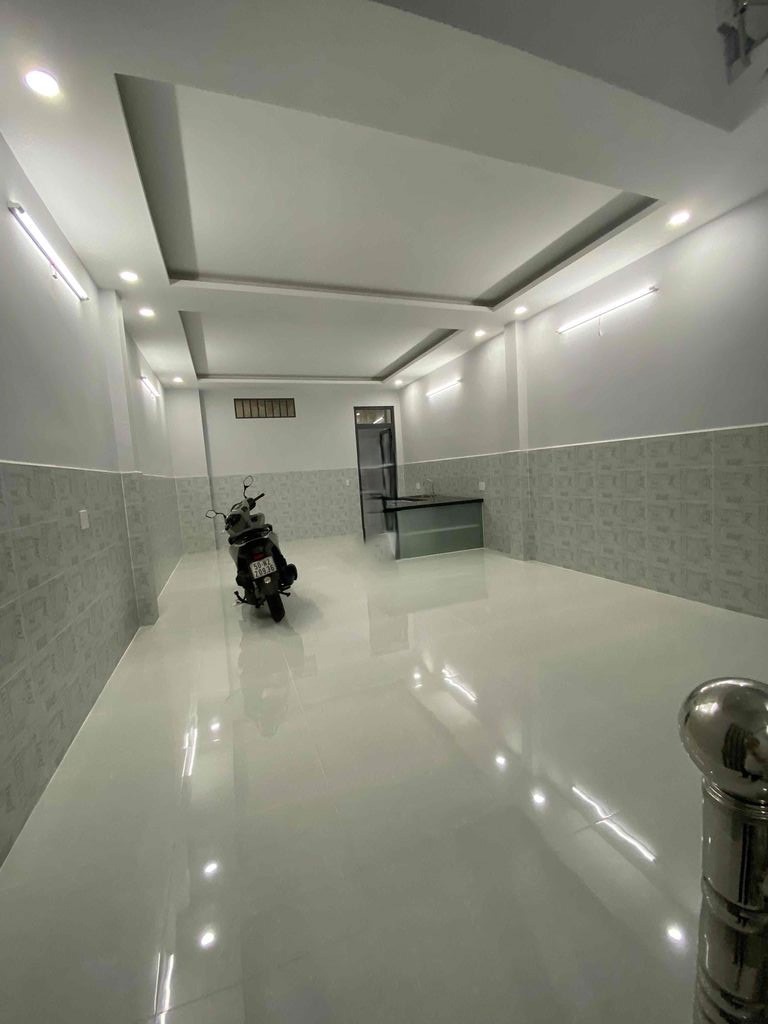Cho Thuê Nhà Nguyên Căn Bình Tân - Hẻm Rộng, 2 Lầu, Giá Tốt