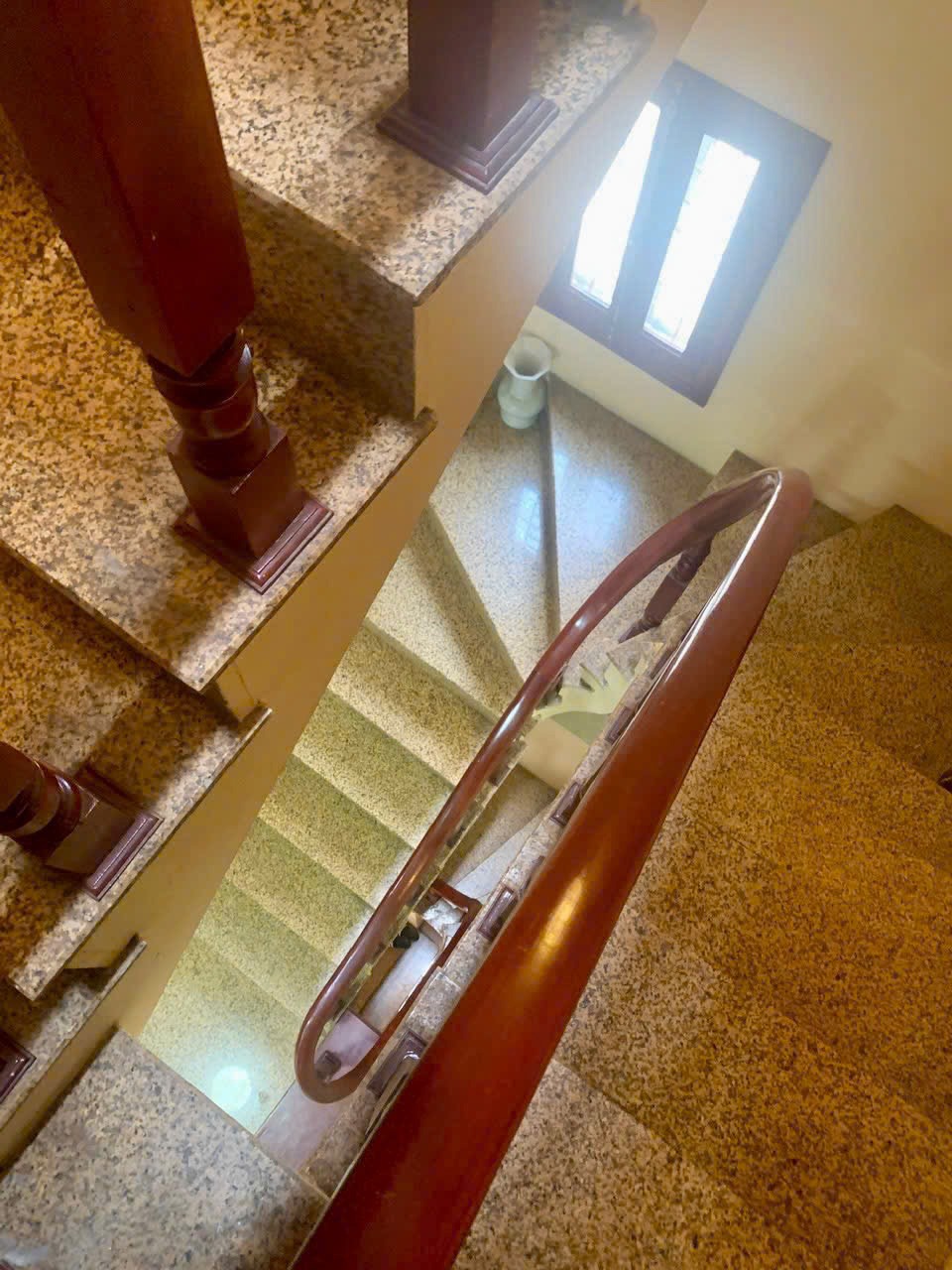 Nhà Mặt Phố Trần Khát Chân - 34.9m2 - 27 tỷ - Full Nội Thất Lim - Vị Trí Đắc Địa