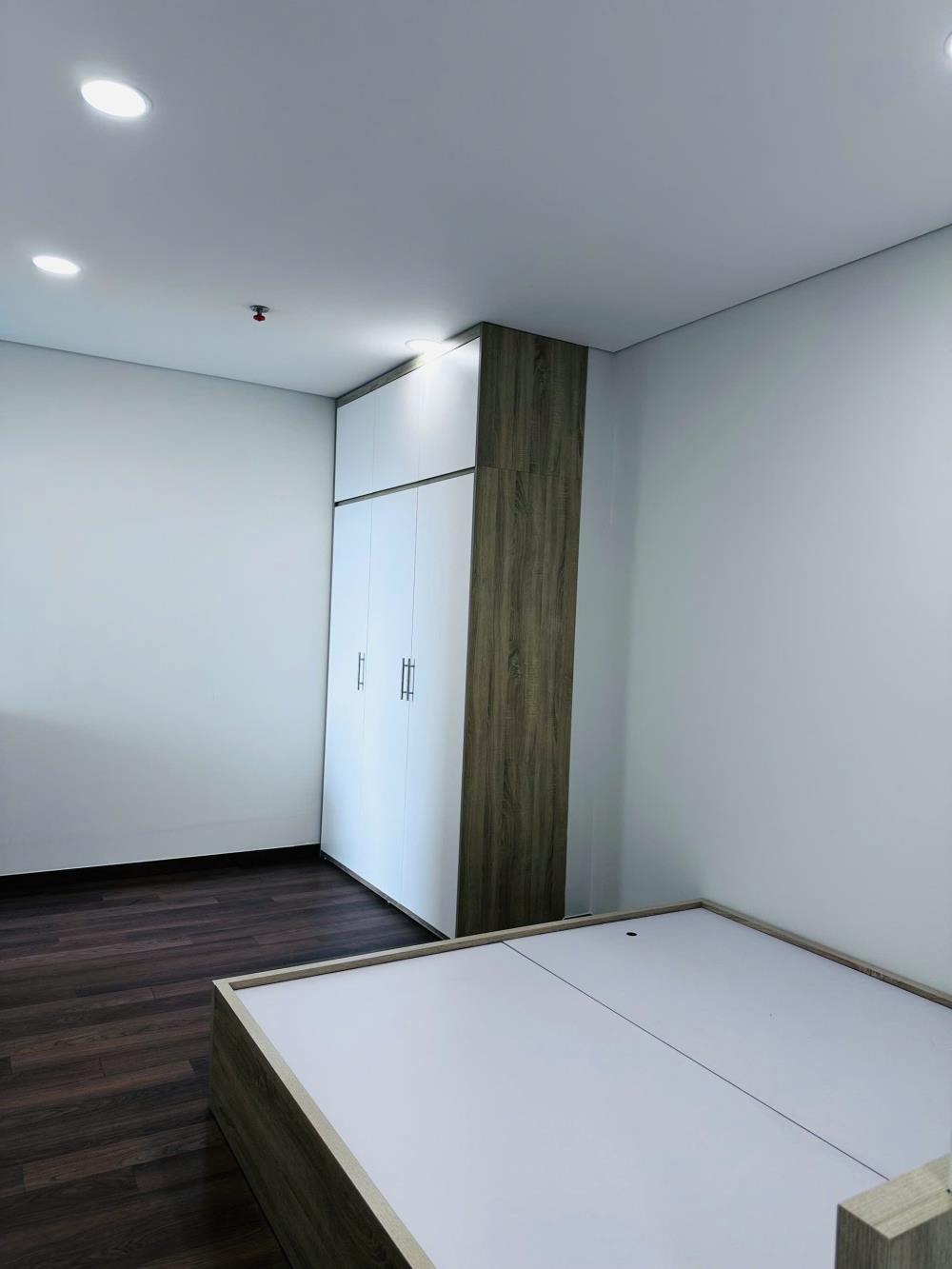 Căn hộ 2PN, 77m2 View Hồ 22ha, Giá 5.5 tỷ - Thiết Kế Hiện Đại, Đông Nam - 0964364723