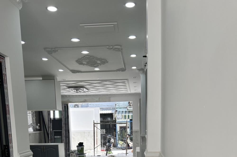 Nhà Phố Mới Đẹp, 86m2, Full Nội Thất, Giá Tốt - Gần Phú Mỹ Hưng