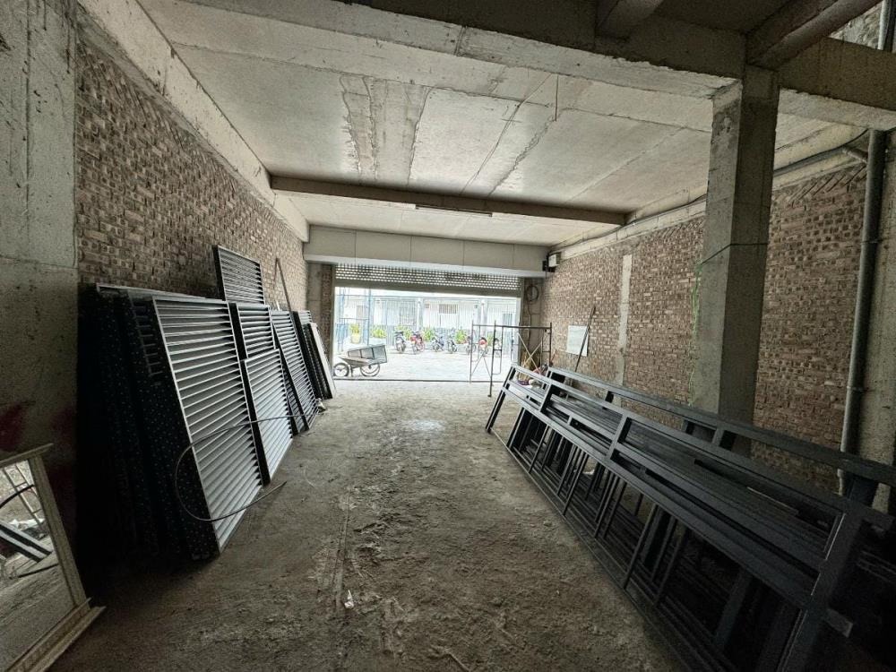 Bán Biệt Thự Song Lập Nguyên Hồng, Đống Đa: 72m2, 5 Tầng, 41 Tỷ