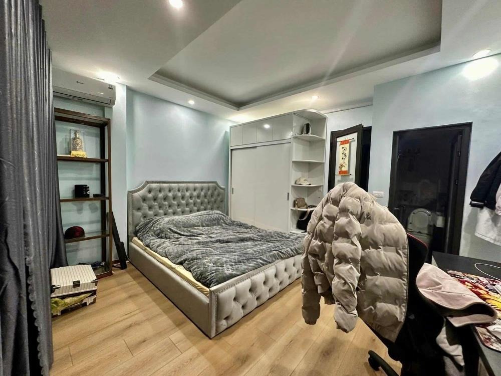 🏡 Nhà Đẹp Mỹ Đình: 4 Ngủ, Full Nội Thất, Giá 6.2 Tỷ - Vị Trí Đắc Địa