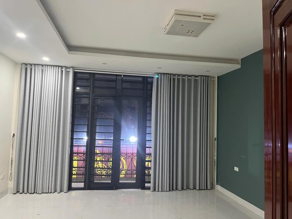 Bán nhà mặt phố Xuân La, Tây Hồ 112m2, 5 tầng - Giá 56.2 tỷ