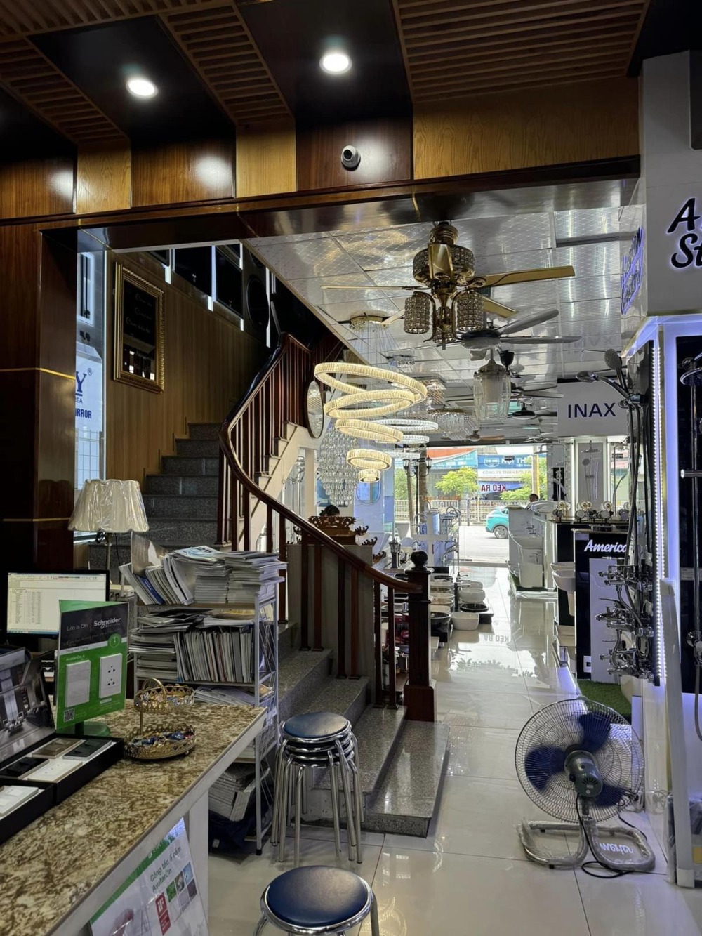 Bán nhà mặt phố Ngọc Hồi, Thanh Trì: Vị trí đắc địa, tiềm năng kinh doanh, giá 155 tỷ