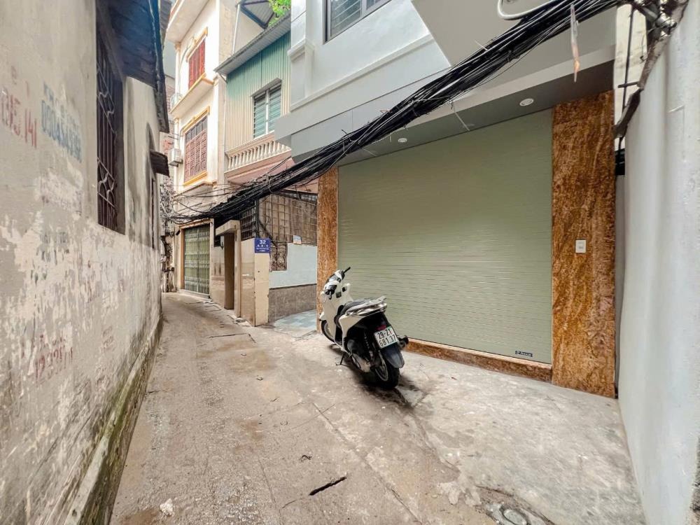 Nhà phố 5 tầng, thang máy, trung tâm Hai Bà Trưng - Yến 0941102708