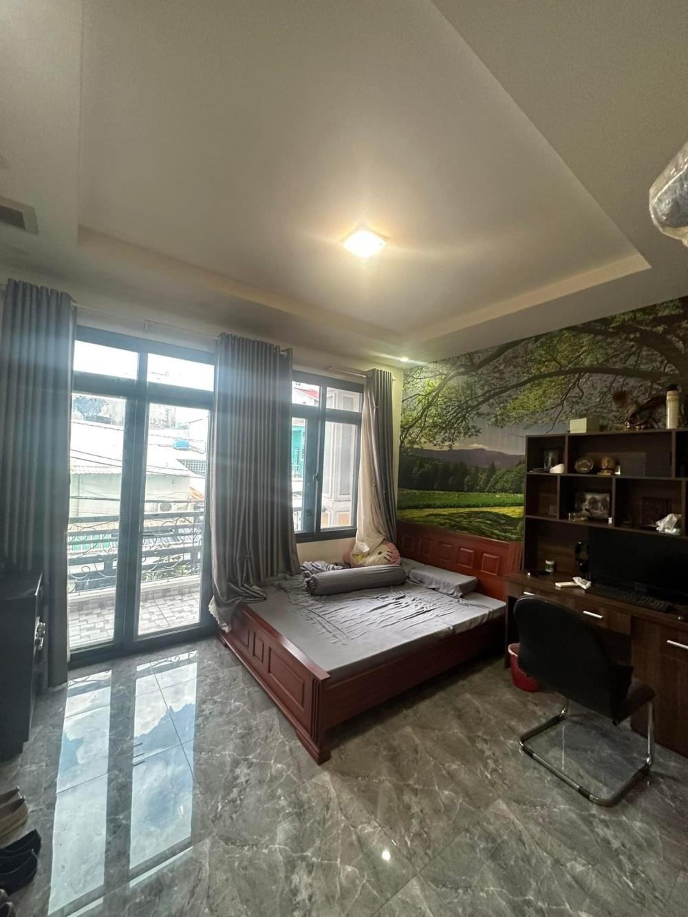 Bán nhà đẹp 5 tầng, xe hơi, Lệ Văn Sỹ, Quận 3 - 8.1 tỷ