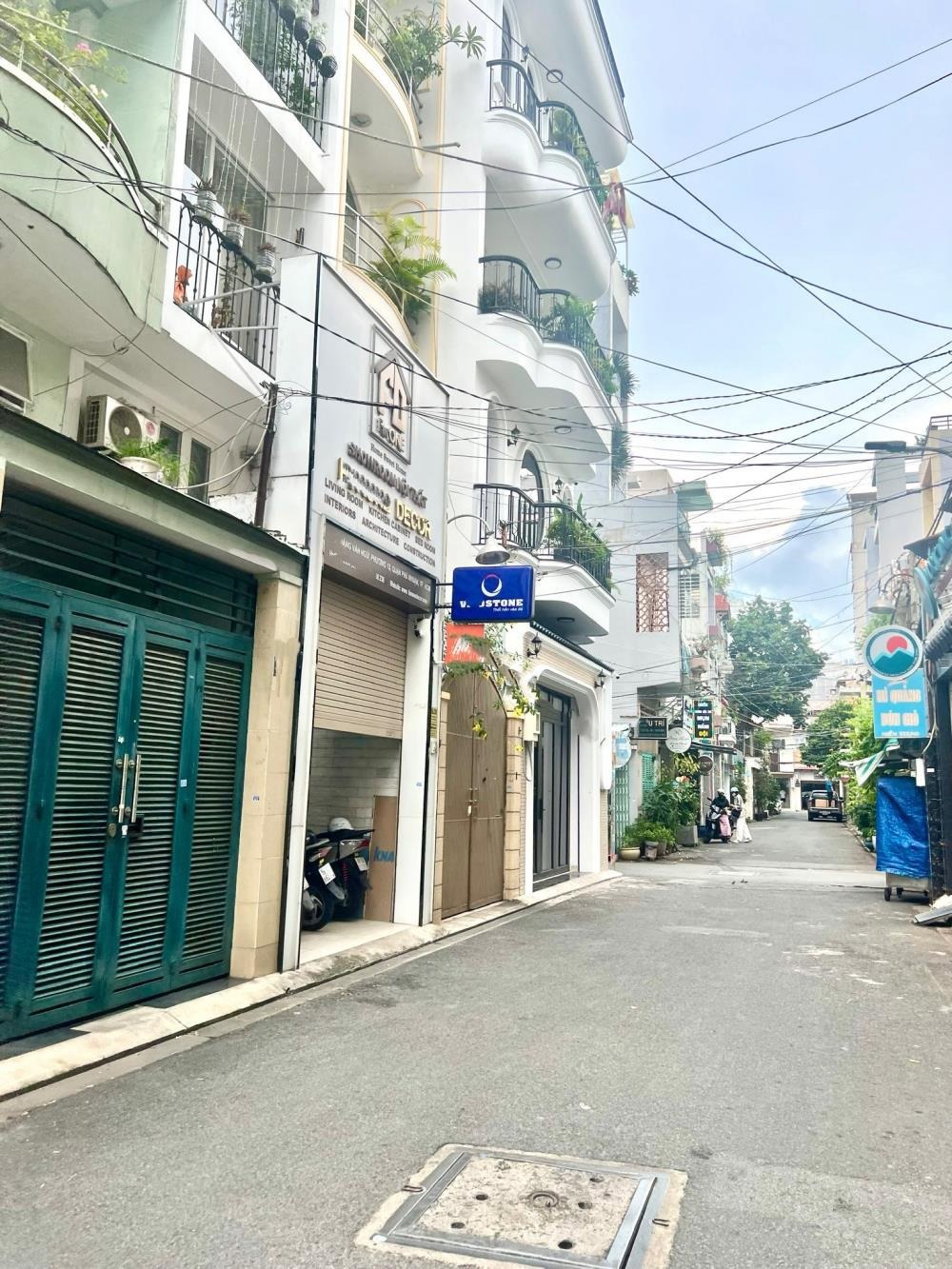 Bán nhà đẹp 5 tầng, xe hơi, Lệ Văn Sỹ, Quận 3 - 8.1 tỷ
