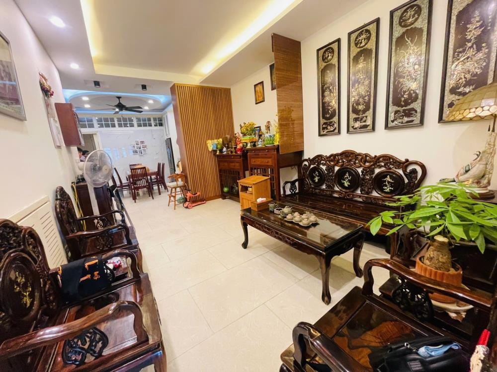 Bán nhà mặt phố Nhật Chiêu, Hồ Tây - 95 tỷ - 93m2, 5 tầng, KD đỉnh