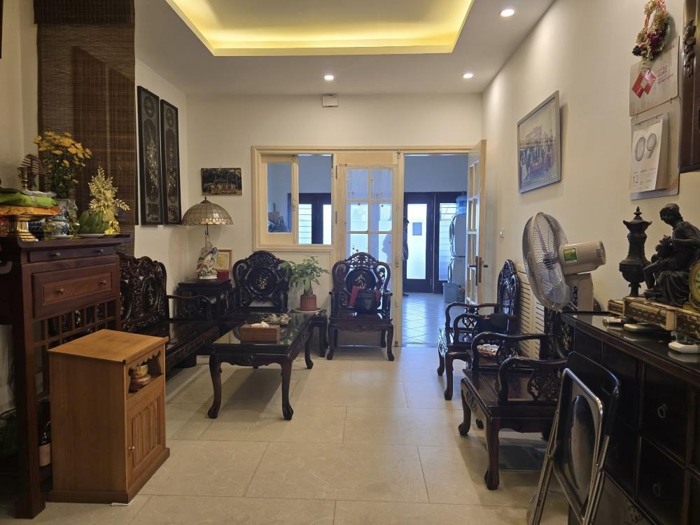 Bán nhà mặt phố Nhật Chiêu, Hồ Tây - 95 tỷ - 93m2, 5 tầng, KD đỉnh
