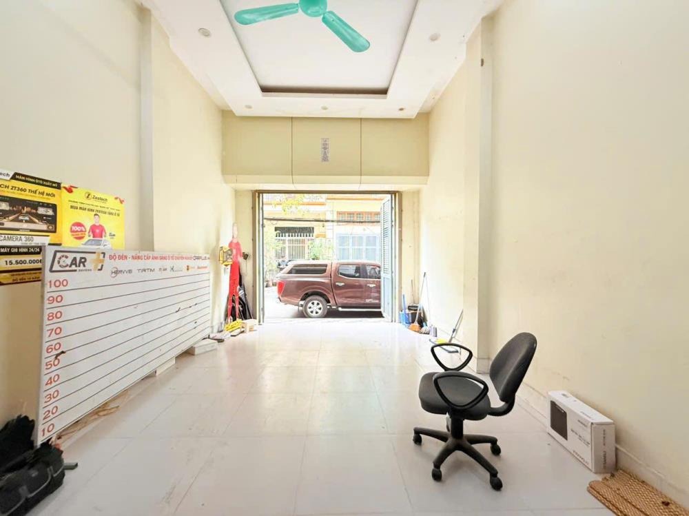 Bán nhà đường Võ Chí Công, Tây Hồ - 53m2, 6 tầng, 21.6 tỷ - Vị trí VIP, ô tô vào nhà