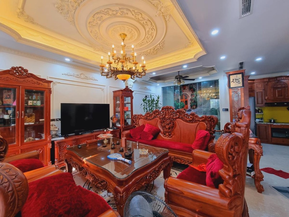 Bán Biệt Thự Đẳng Cấp Nghĩa Đô: 6 Tầng, View Công Viên, Giá 50 Tỷ