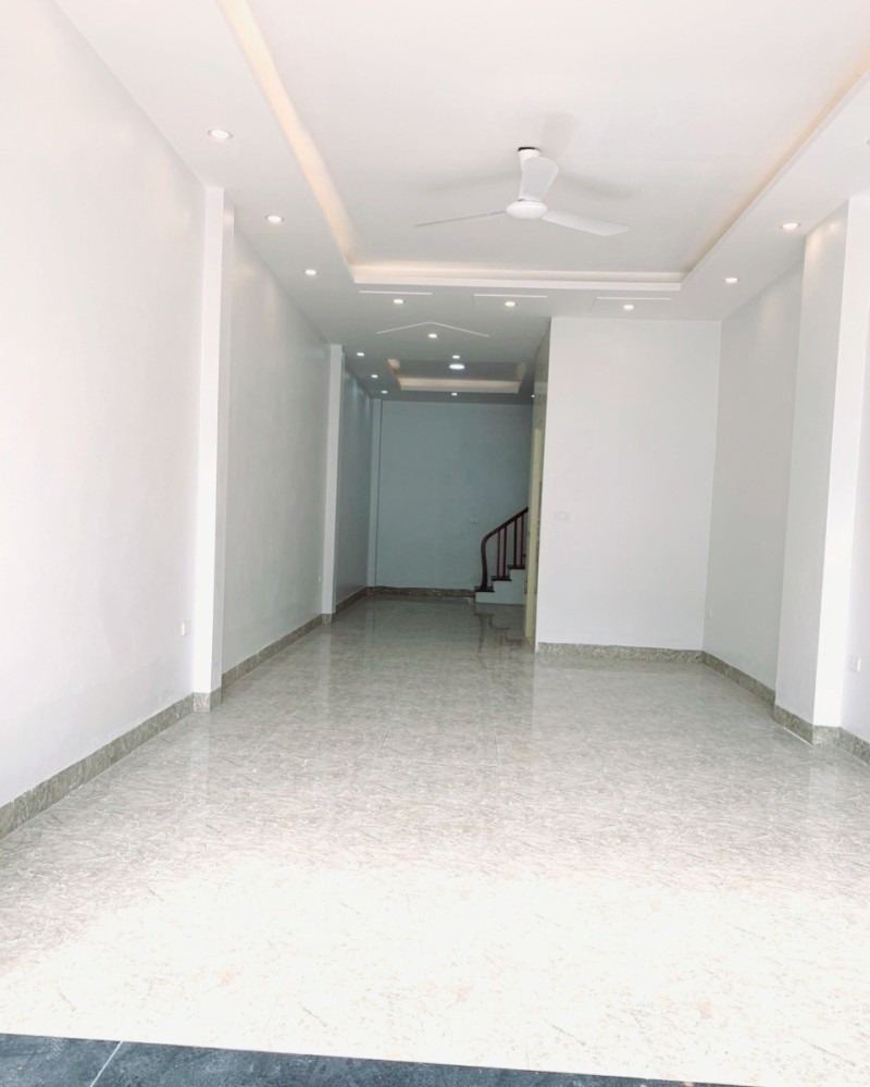 Bán nhà liền kề Cổng Đồng - Lê Trọng Tấn: 50m2, 7 tầng, thang máy, full đồ