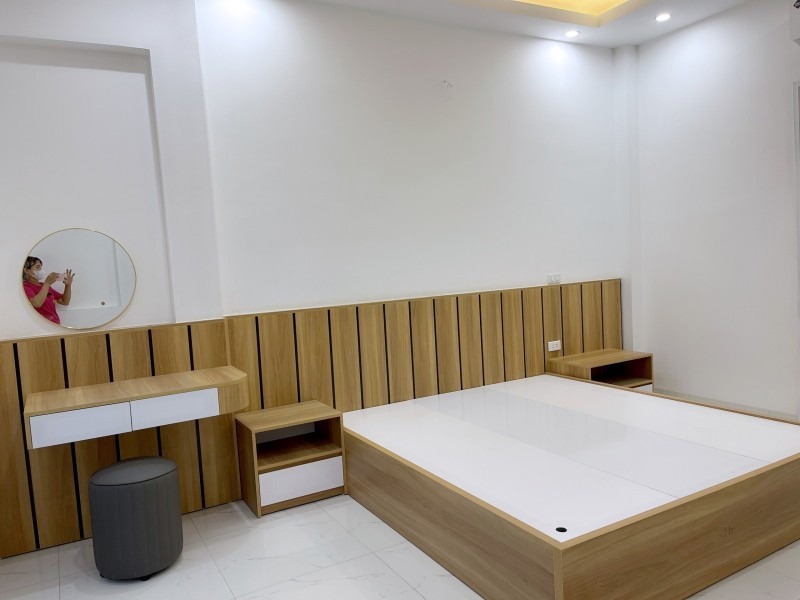 Bán nhà liền kề Cổng Đồng - Lê Trọng Tấn: 50m2, 7 tầng, thang máy, full đồ