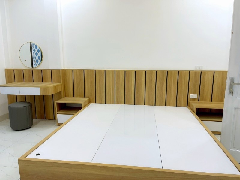 Bán nhà liền kề Cổng Đồng - Lê Trọng Tấn: 50m2, 7 tầng, thang máy, full đồ