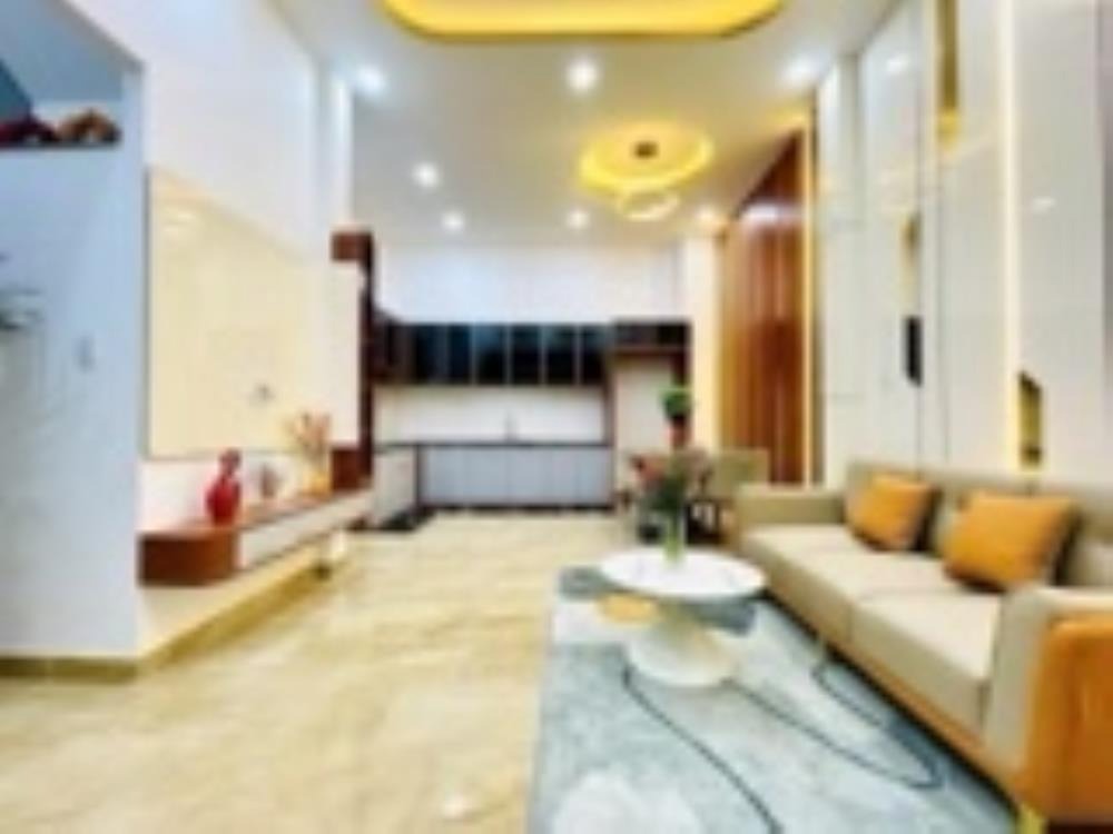 Bán nhà Lê Văn Sỹ, Quận 3: 5.5m ngang, 5 tầng, 8.6 tỷ