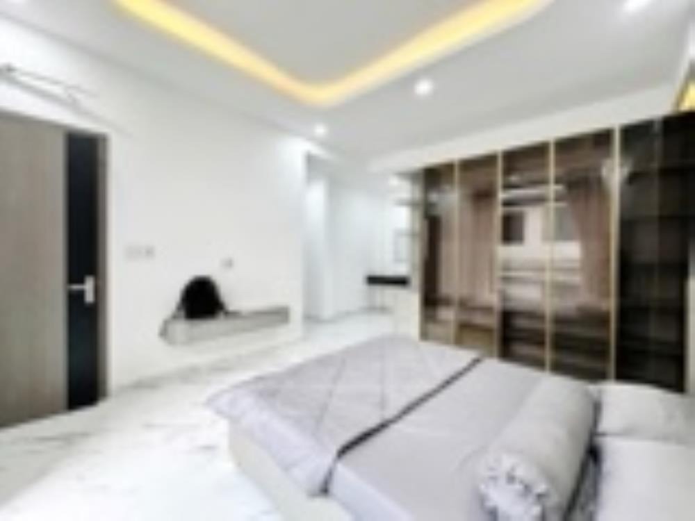 Bán nhà Lê Văn Sỹ, Quận 3: 5.5m ngang, 5 tầng, 8.6 tỷ
