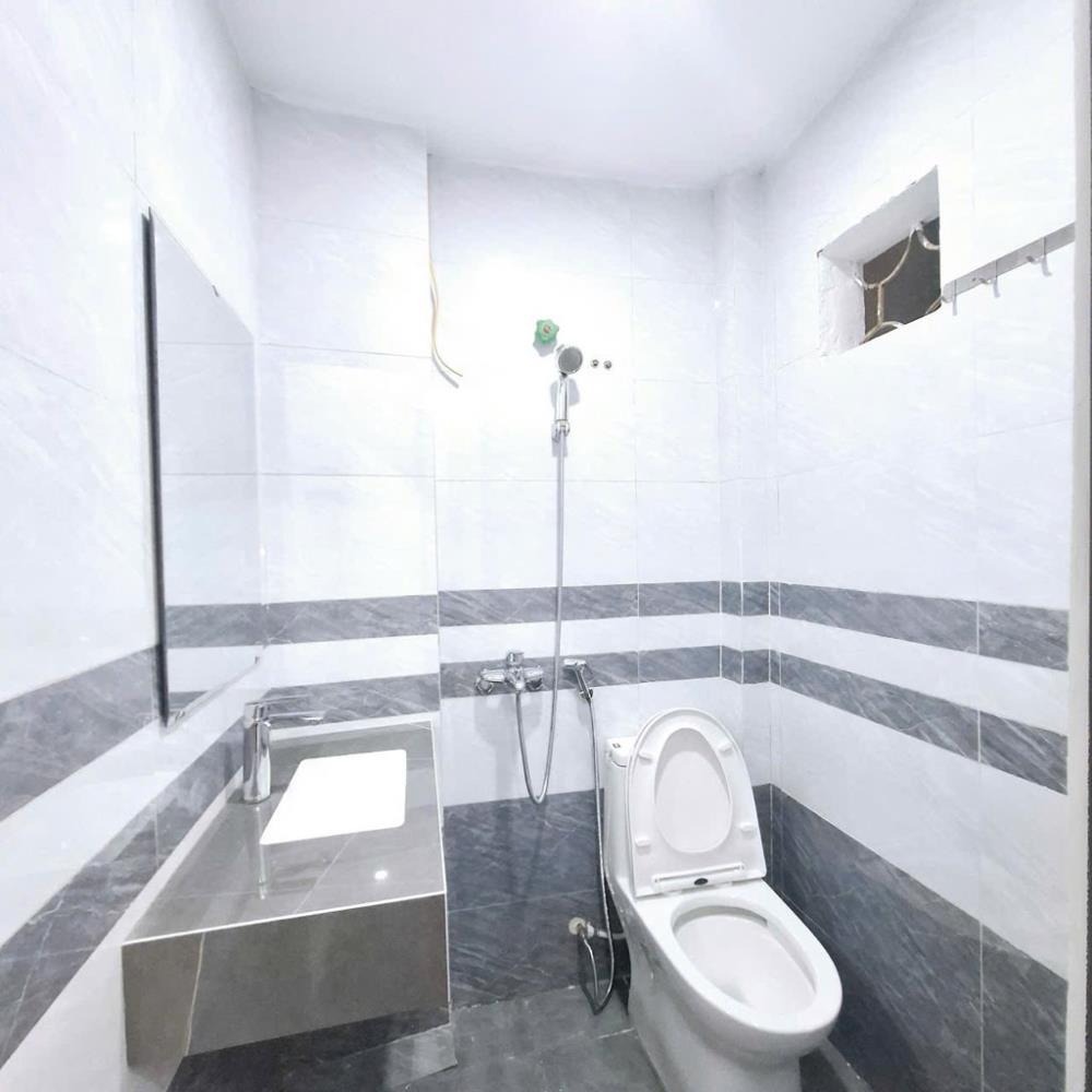 Nhà Phố Vọng - Hai Bà Trưng - 28m² - Vị Trí Đẹp - Gần Đại Học