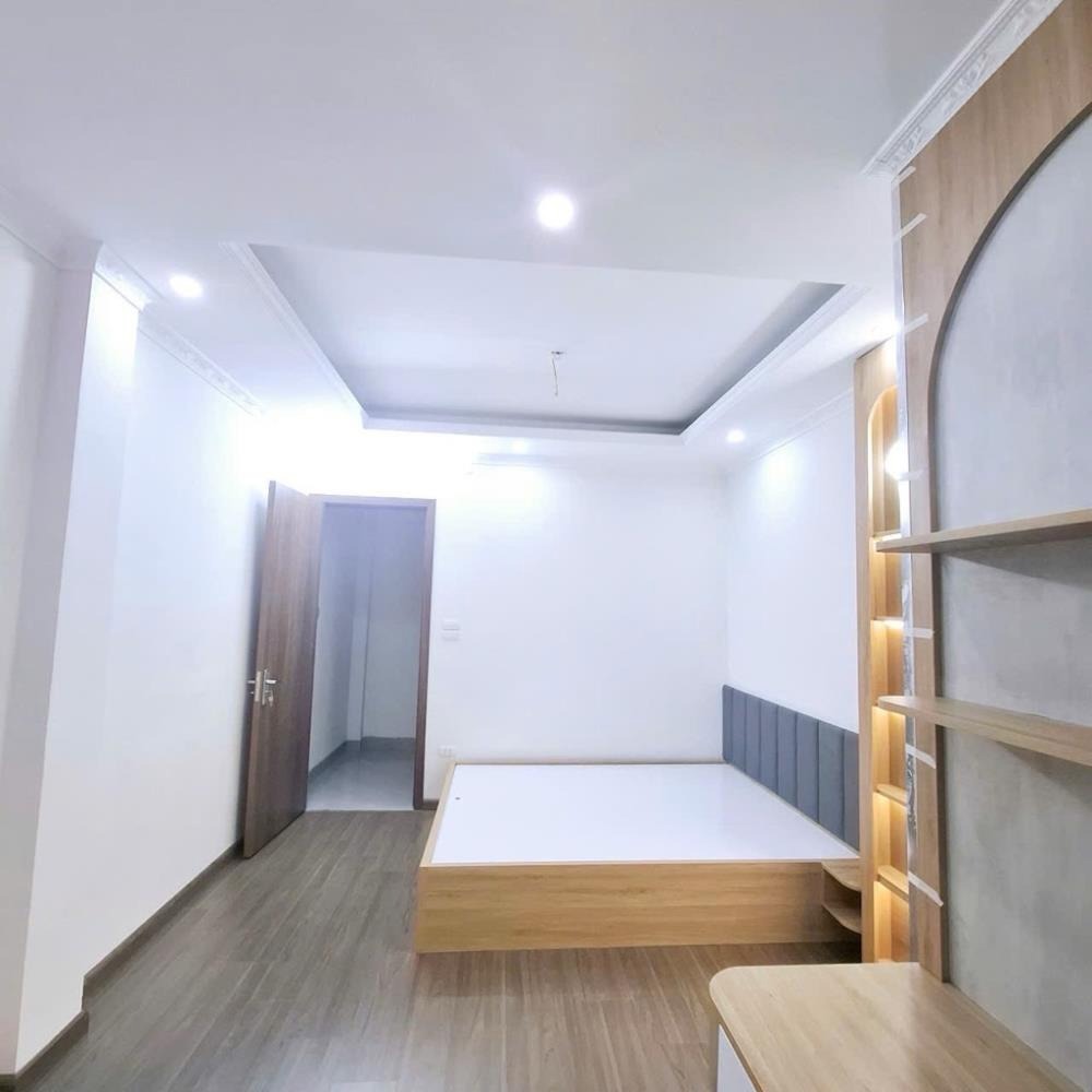 Nhà Phố Vọng - Hai Bà Trưng - 28m² - Vị Trí Đẹp - Gần Đại Học