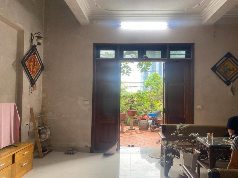 Bán nhà phân lô phố Nhật Tảo, Bắc Từ Liêm - 3 Tầng, Mặt Tiền 8.2m