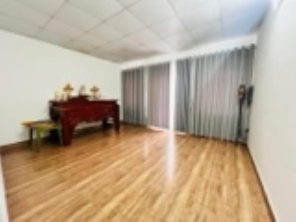 Phân lô Trần Quốc Hoàn - Cầu Giấy: 58m², 4 tầng, mặt tiền 5m, ô tô tránh đỗ