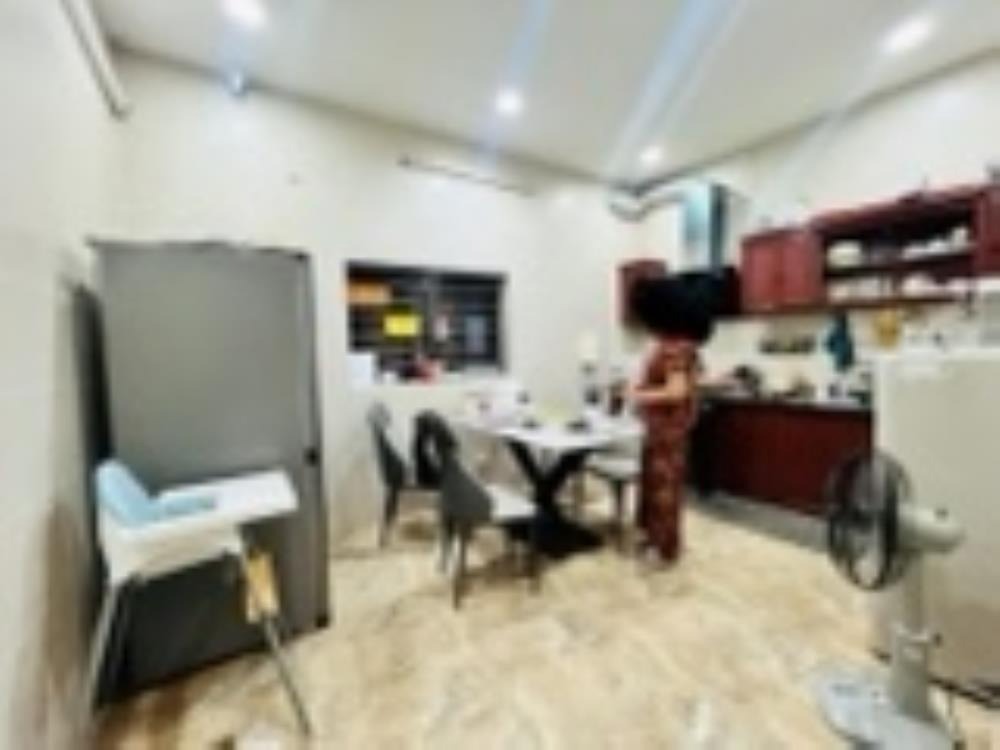 Phân lô Trần Quốc Hoàn - Cầu Giấy: 58m², 4 tầng, mặt tiền 5m, ô tô tránh đỗ
