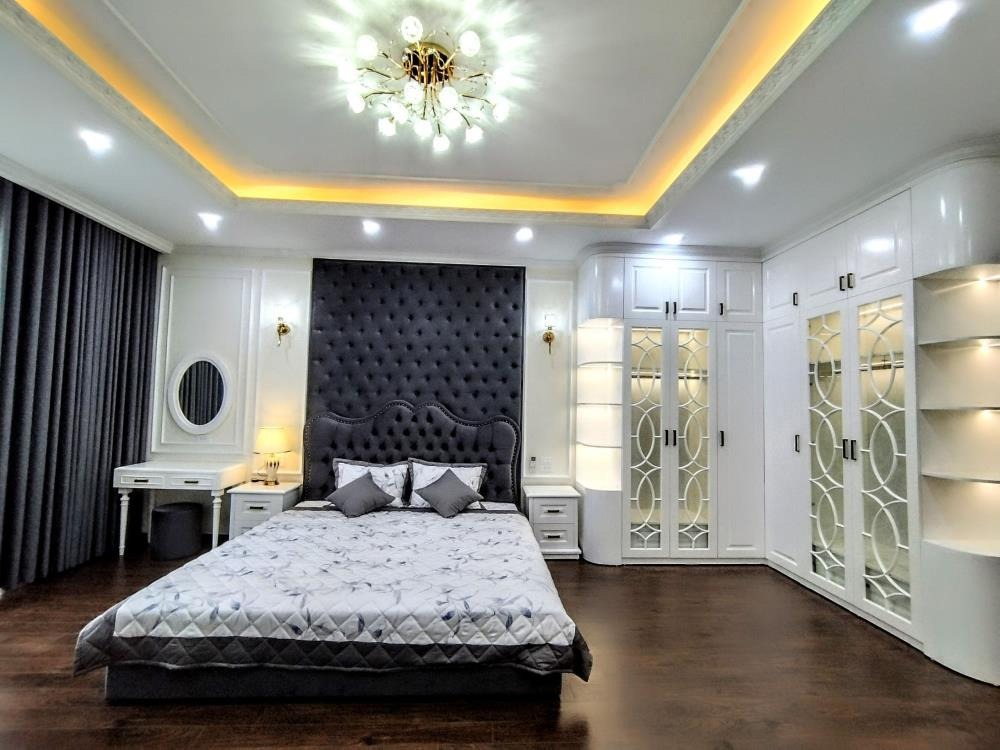 Hiếm Lô Góc 226m² MT 30m - Biệt Thự Văn Phú - Giá Tốt Nhất Thị Trường