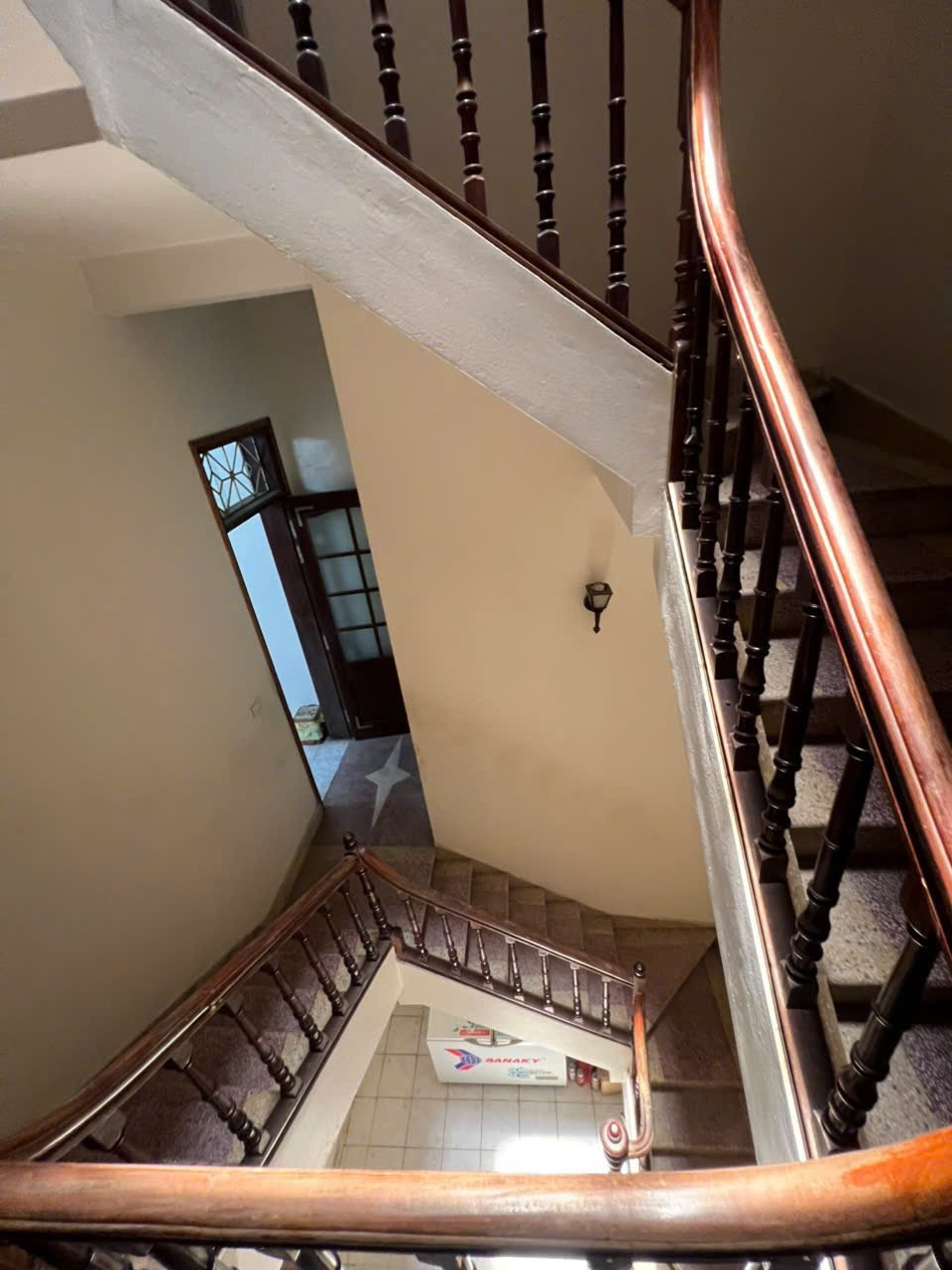 Bán nhà đẹp Cầu Giấy - 75m2, 4 tầng, giá 34 tỷ - Vị trí đắc địa