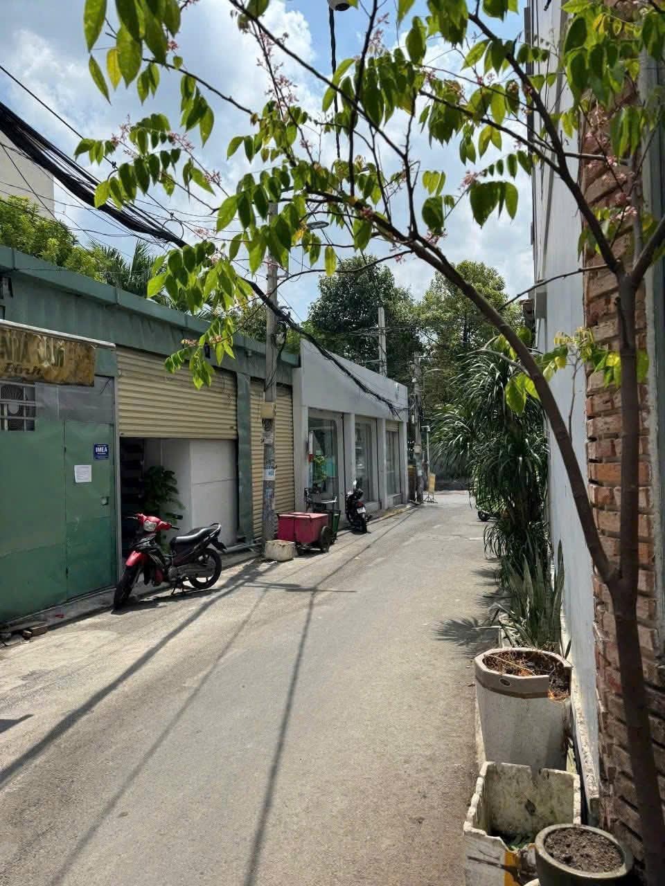 Bán Nhà Hẻm Xe Hơi, 4x10m, 7 Tỷ 690 Triệu - Tân Bình