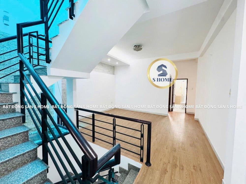 Bán Nhà Tái Định Cư Him Lam Quận 7 - 90m2, 3 Lầu, Giá 20 Tỷ