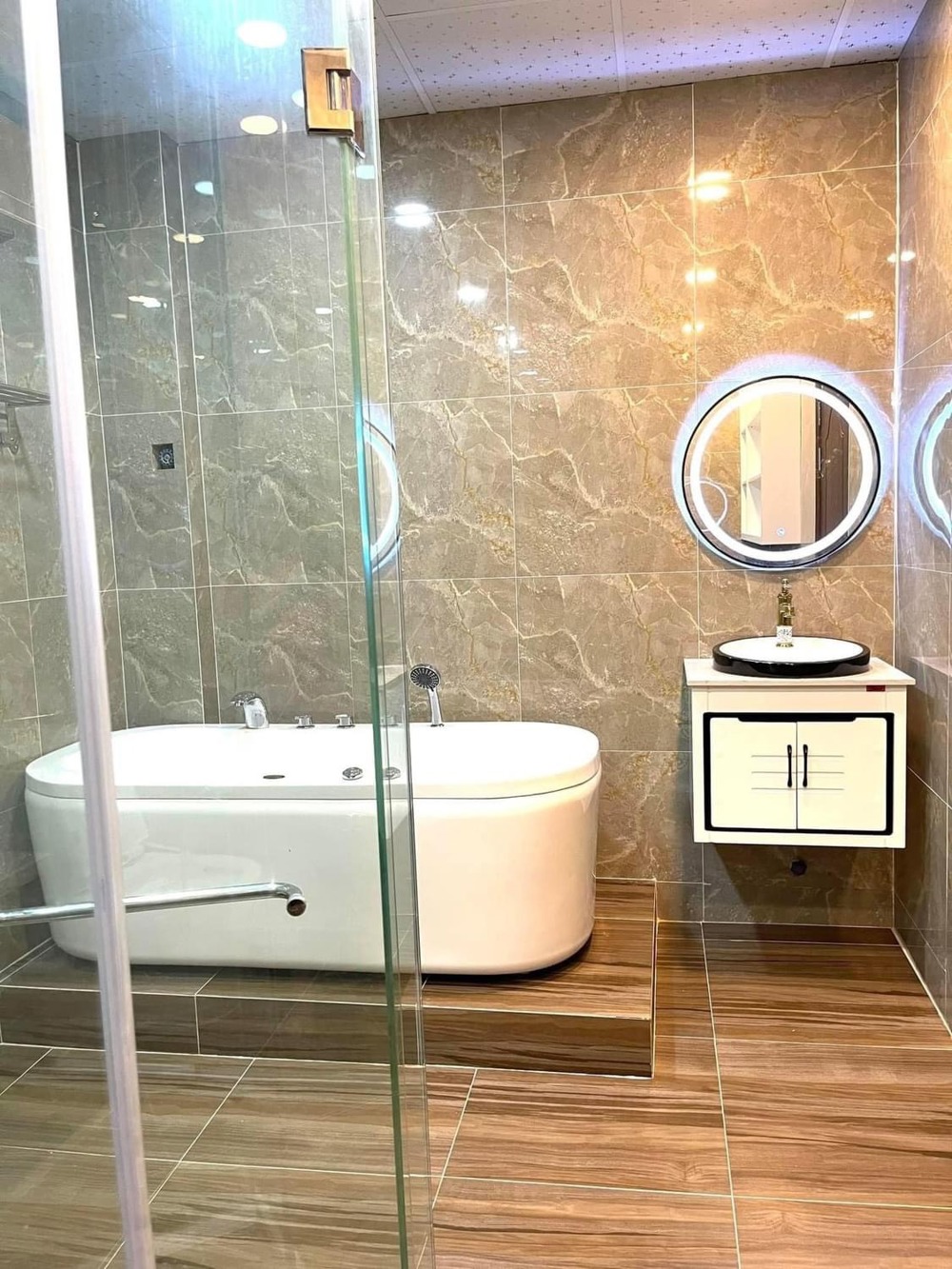 Bán Biệt Thự KĐT Văn Khê - 200m2, Sân Vườn, Giá 19.89 Tỷ