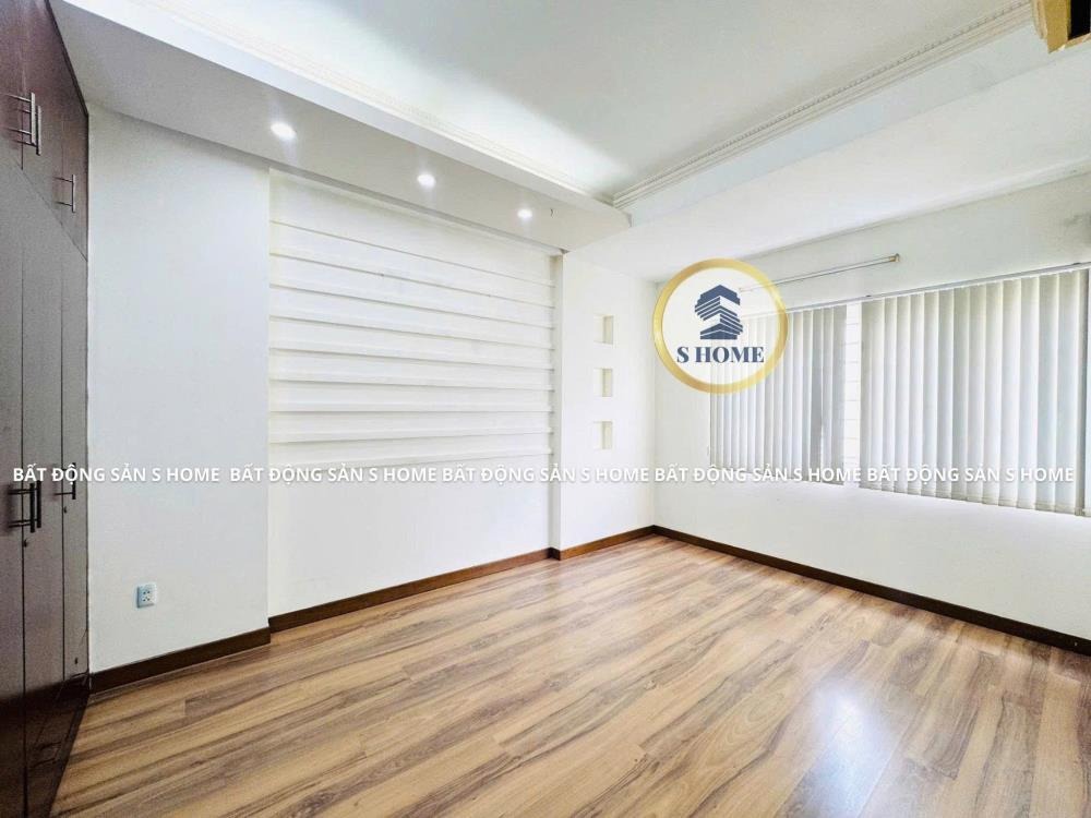 Bán Nhà Tái Định Cư Him Lam Quận 7 - 90m2, 3 Lầu, Giá 20 Tỷ
