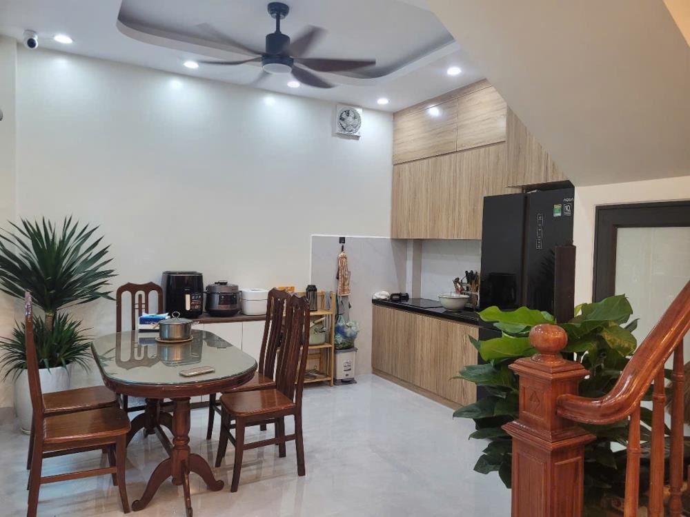 Nhà đẹp mới xây liên mạc - Bắc Từ Liêm giá 5.9 tỷ - Sổ đỏ sẵn