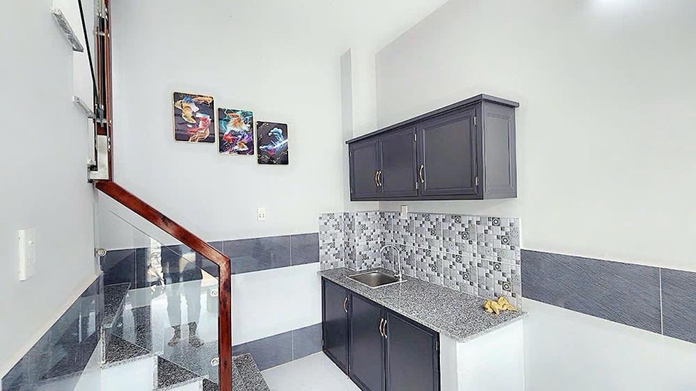 Bán Gấp Nhà 2 Tầng Hóc Môn, Giá 350tr - Vị Trí Đẹp, Tiện Nghi Đầy Đủ