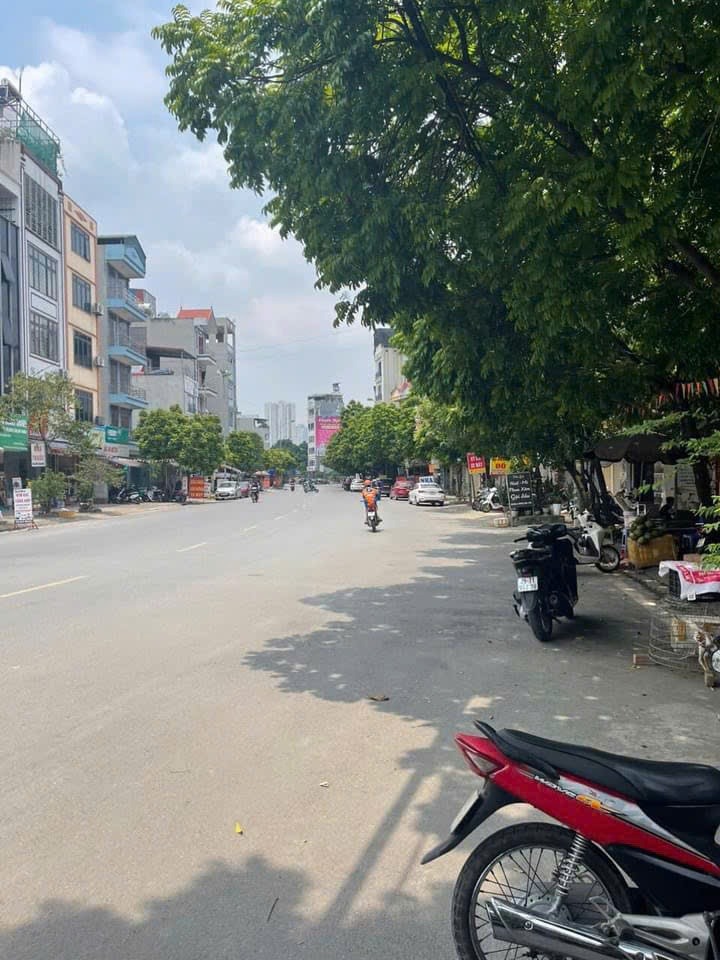 Mặt phố Hà Trì 95m² Mặt tiền Rộng Nhất - Kinh Doanh Đẳng Cấp - Đầu Tư Sinh Lợi