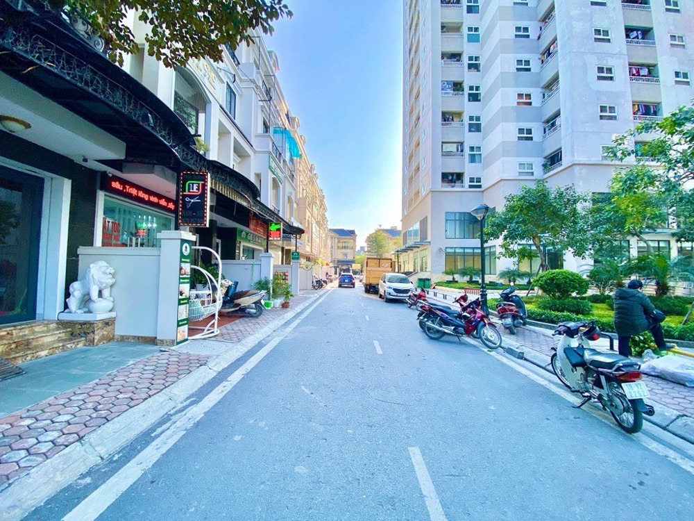 Liền Kề Kiến Hưng 5 Tầng, Mặt Tiền Rộng 6m, Vị Trí Đắc Địa Hà Đông