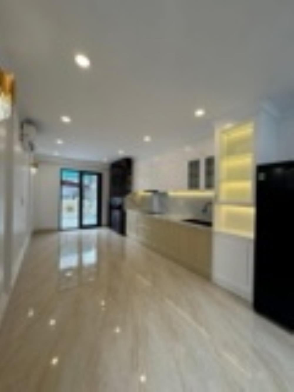 Bán nhà phố Phan Đình Giót, Hà Đông: 47m2, 5 tầng, Full NT, Giá 13 tỷ TL