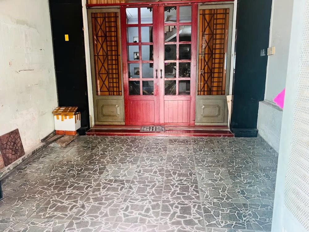 Nhà Mặt Tiền Lê Thận, Tân Phú: 80m², 4PN, Kinh Doanh Đỉnh, Giá 11 tỷ