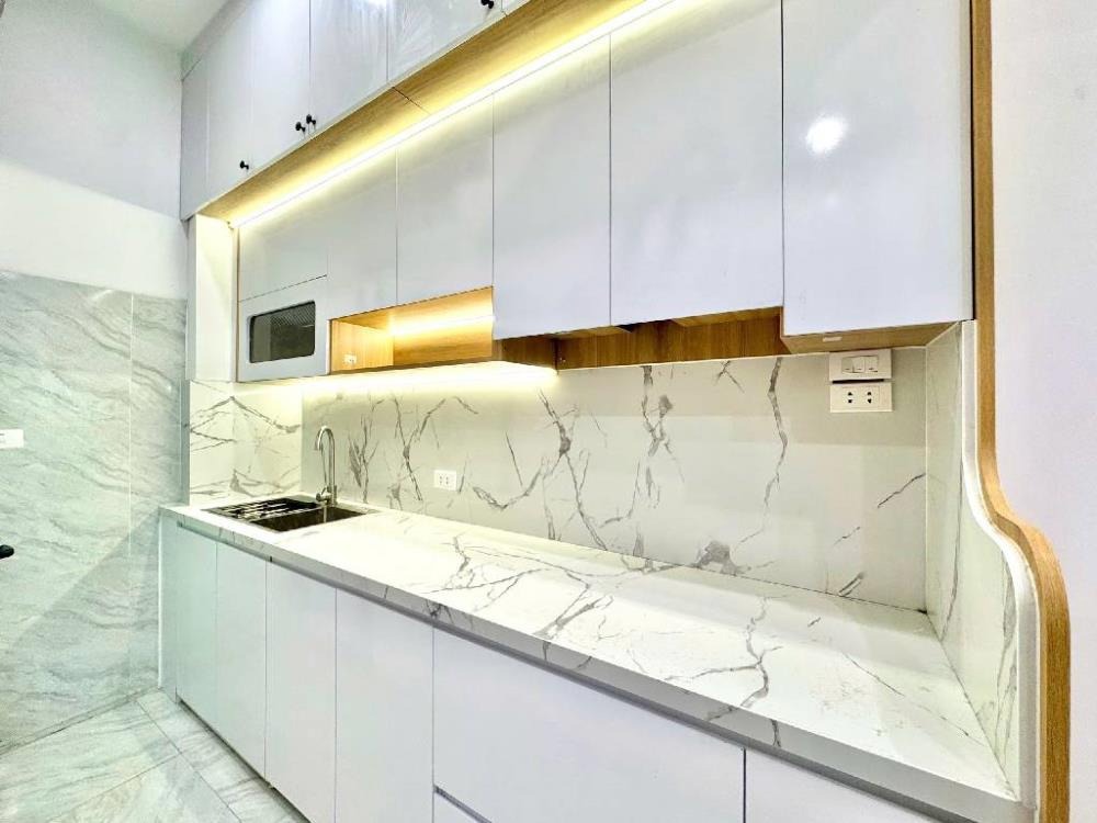 Bán Gấp Nhà Mới Full Nội Thất, 10m Ra Ô Tô - Trương Định - Giá Tốt