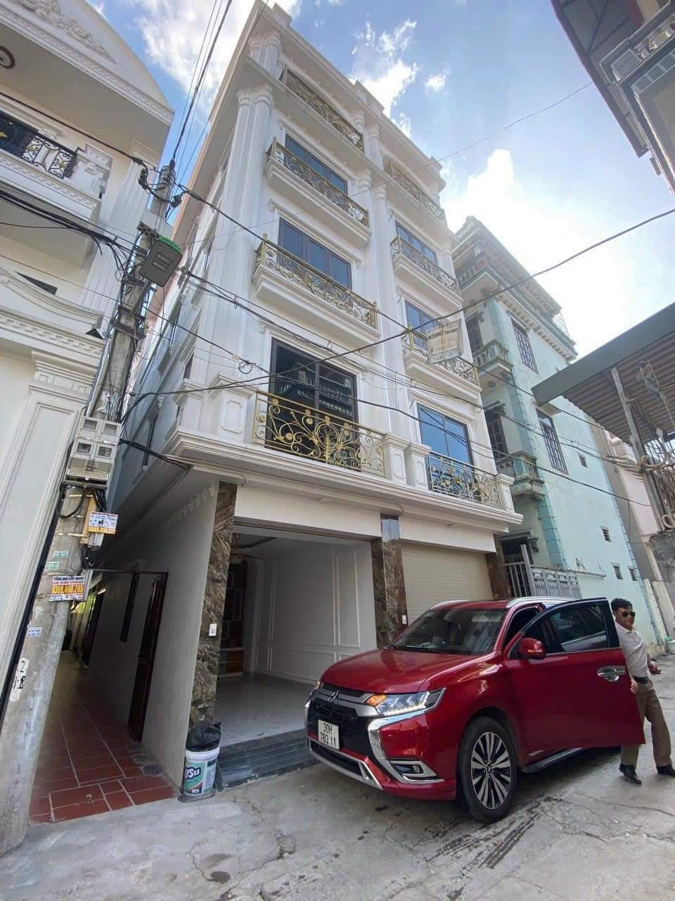 Bán Nhà Đẹp Đan Phượng - 5 Tầng, Ô Tô Đỗ Cửa, Giá Tốt