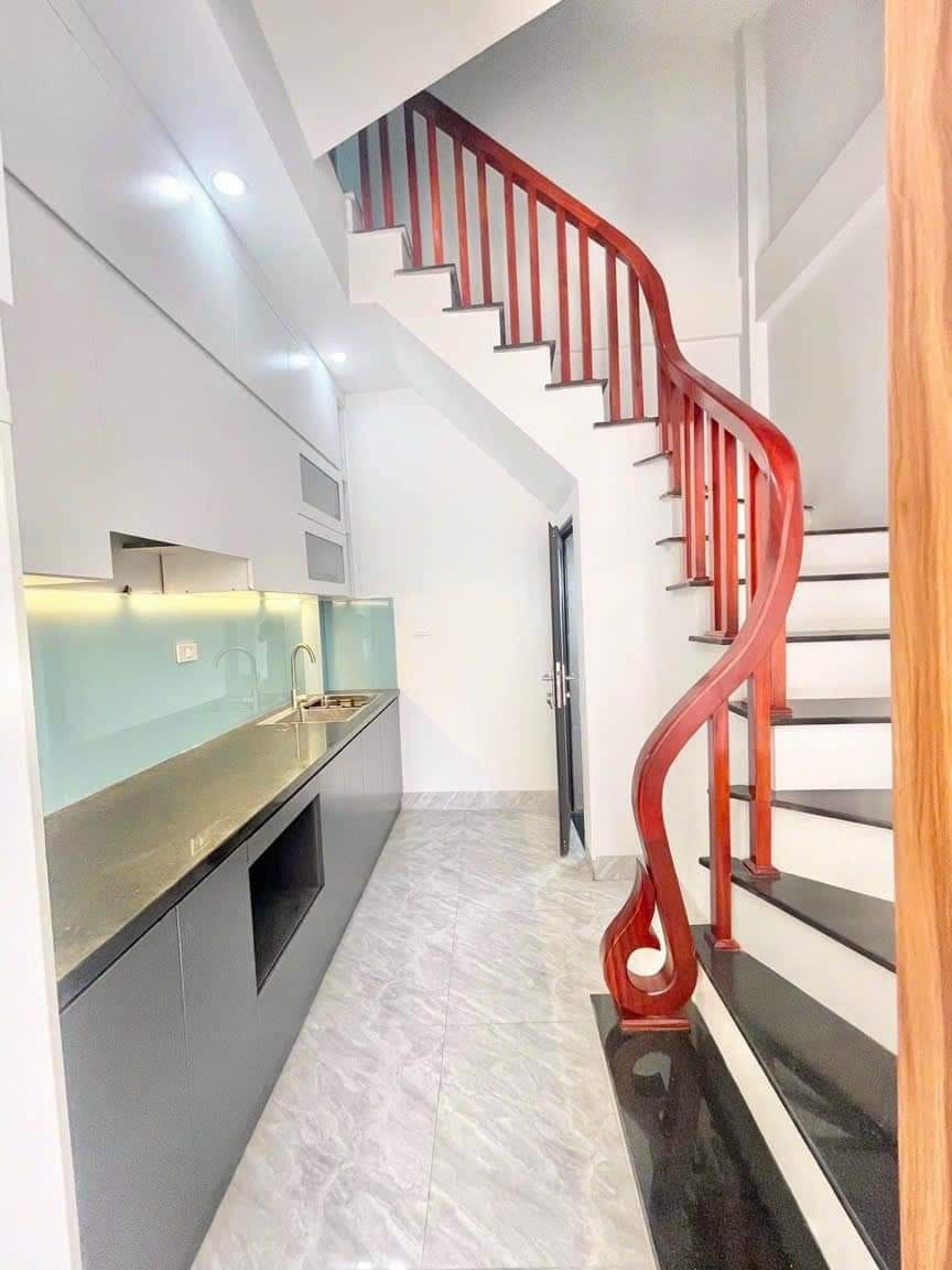 Bán Nhà Đẹp Đan Phượng - 5 Tầng, Ô Tô Đỗ Cửa, Giá Tốt