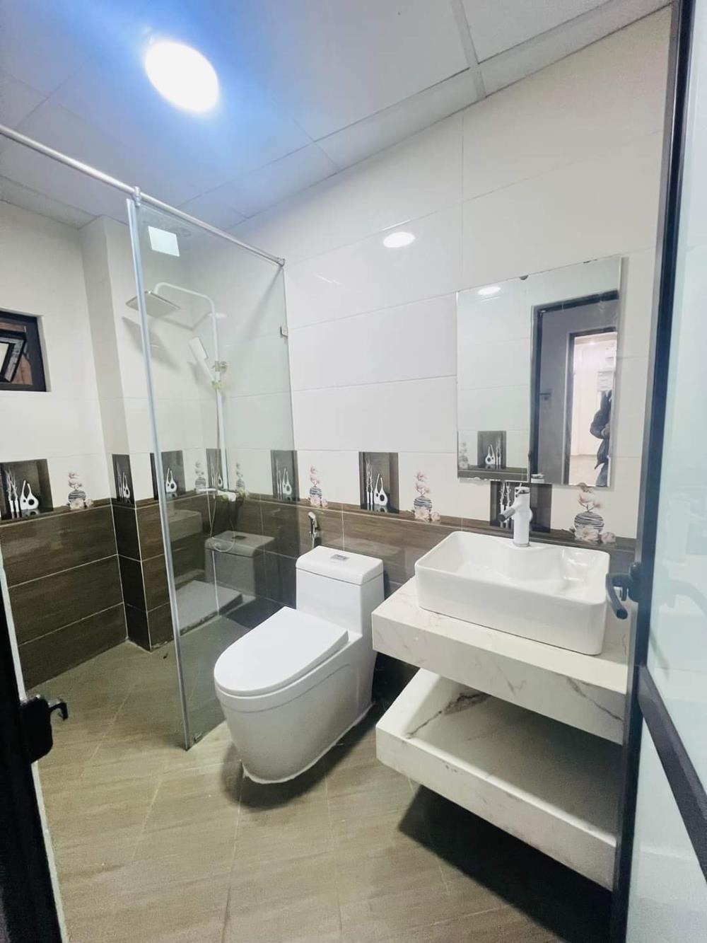 Bán Nhà Đẹp Đan Phượng - 5 Tầng, Ô Tô Đỗ Cửa, Giá Tốt