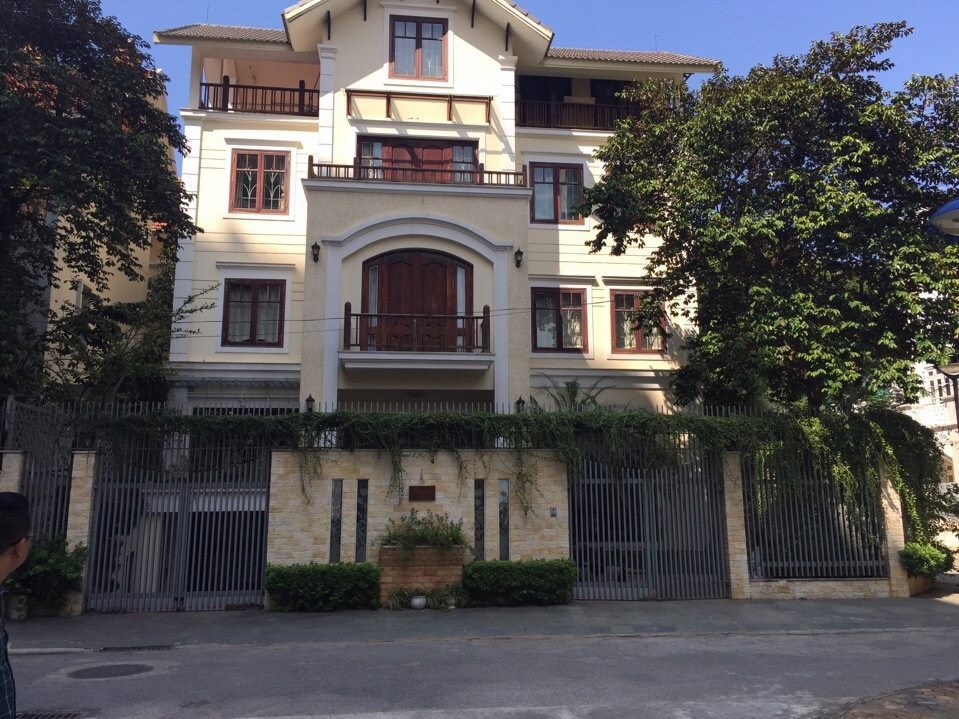 Bán Biệt Thự Khu Đô Thị Yên Hòa, Trần Kim Xuyến - 154m2, 4 Tầng, Giá 60 Tỷ