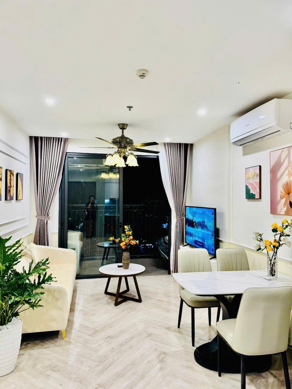 Chính chủ bán CH 1PN, 43m2 VinOcean Park Gia Lâm - Nội Thất Mới 100%