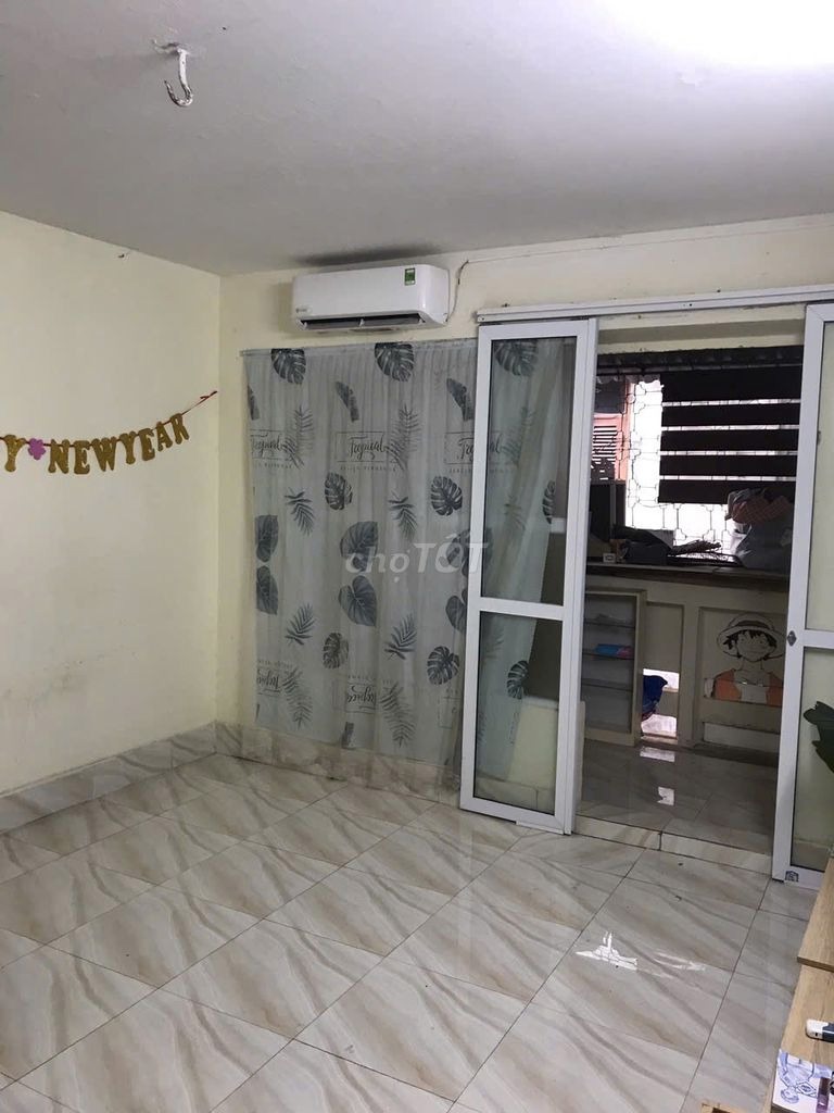 Cho Thuê Căn Hộ Tập Thể Giá Rẻ Tại Quận Hà Đông - Gần Chợ, Trường Đại Học